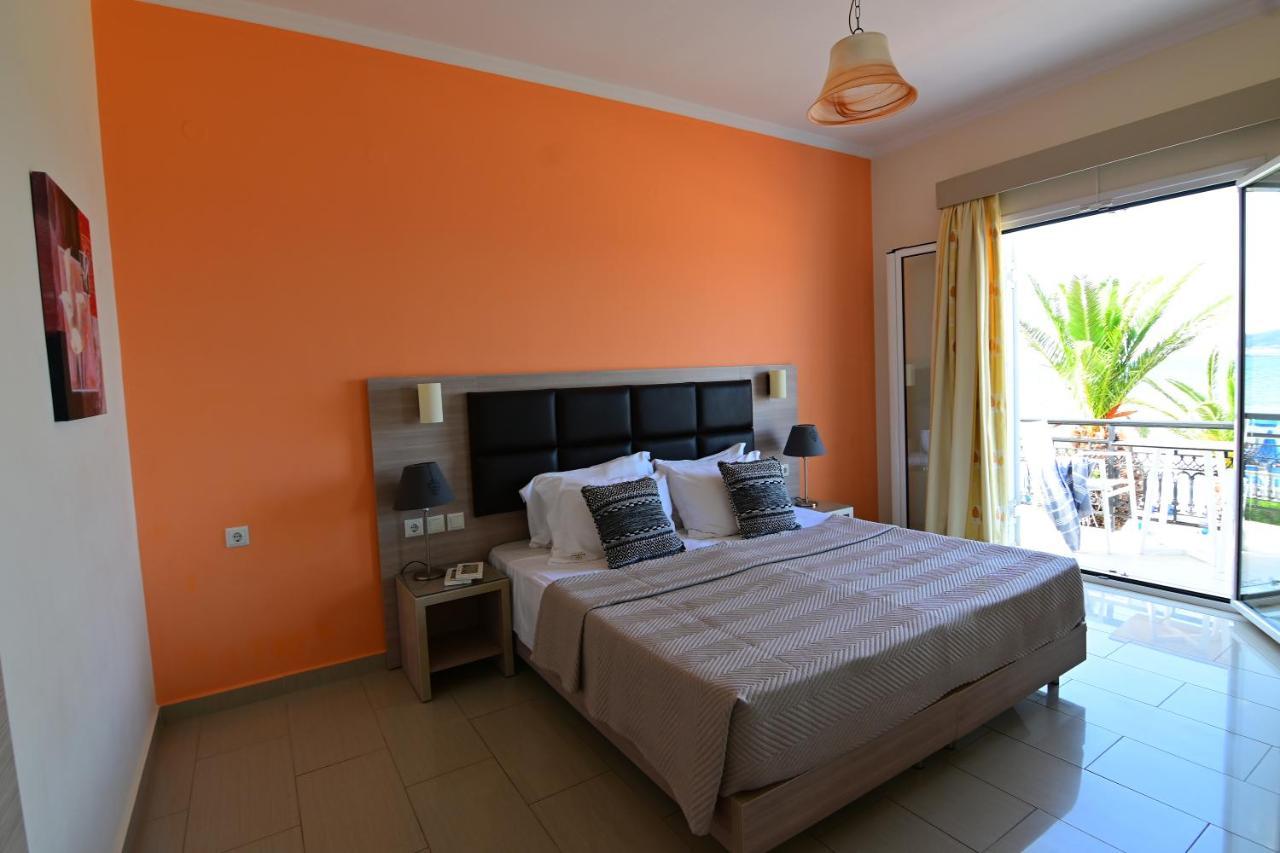 Nadia'S Studios & Apartments In Argasi, Sea-View Екстериор снимка