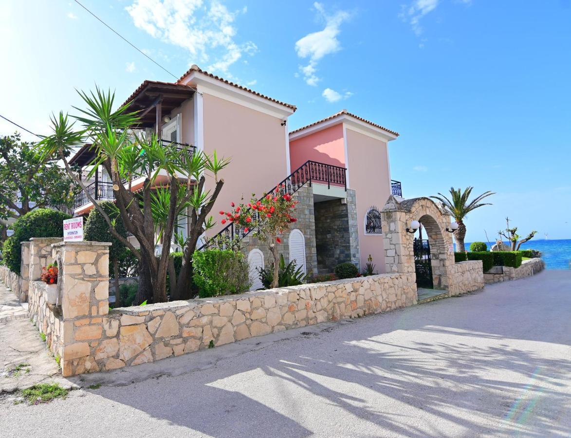 Nadia'S Studios & Apartments In Argasi, Sea-View Екстериор снимка