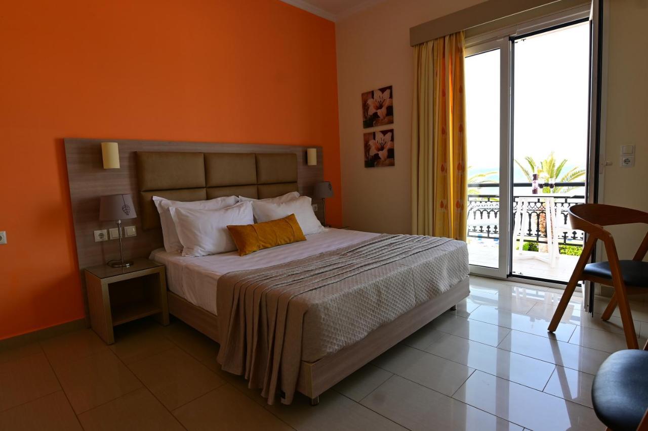 Nadia'S Studios & Apartments In Argasi, Sea-View Екстериор снимка